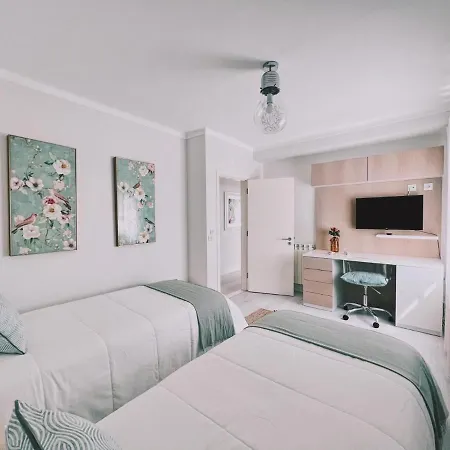 Apartamento Brumar Апартаменты Назаре